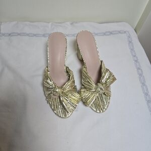 Elegant Gold Knot Women's Slide Sandals